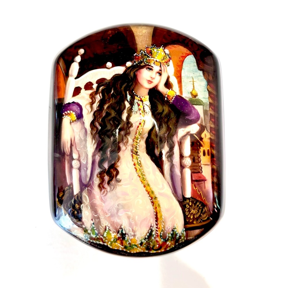 “Tsarevna Nesmeyana” Fedoskino Pegockuho Russian Lacquer Box, Signed
